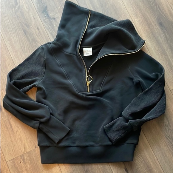 Varley Vines Half-Zip Hoodie - Picture 2 of 6